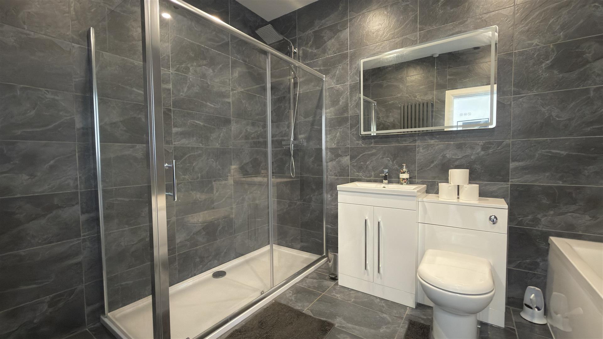 Neville Terrace, Aberdare - 20260427_103453496_iOS.jpg