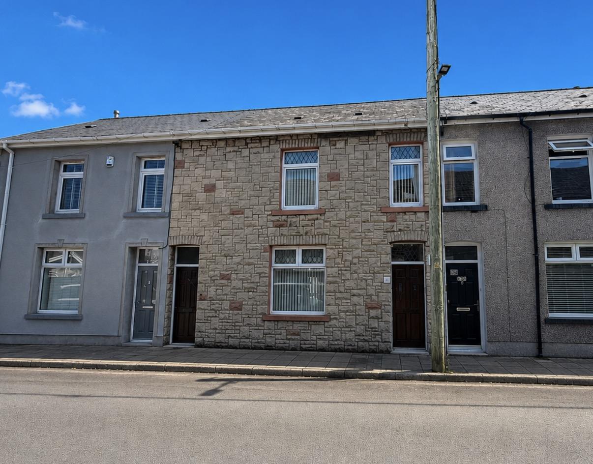 Holford Street, Aberaman, Aberdare - 20260623_122154000_iOS.jpg