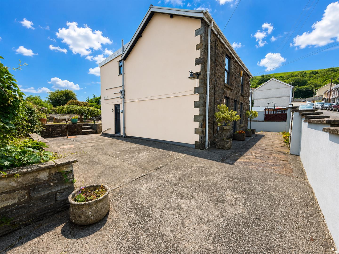 Hill Street, Aberdare - 20260622_130214843_iOS.png