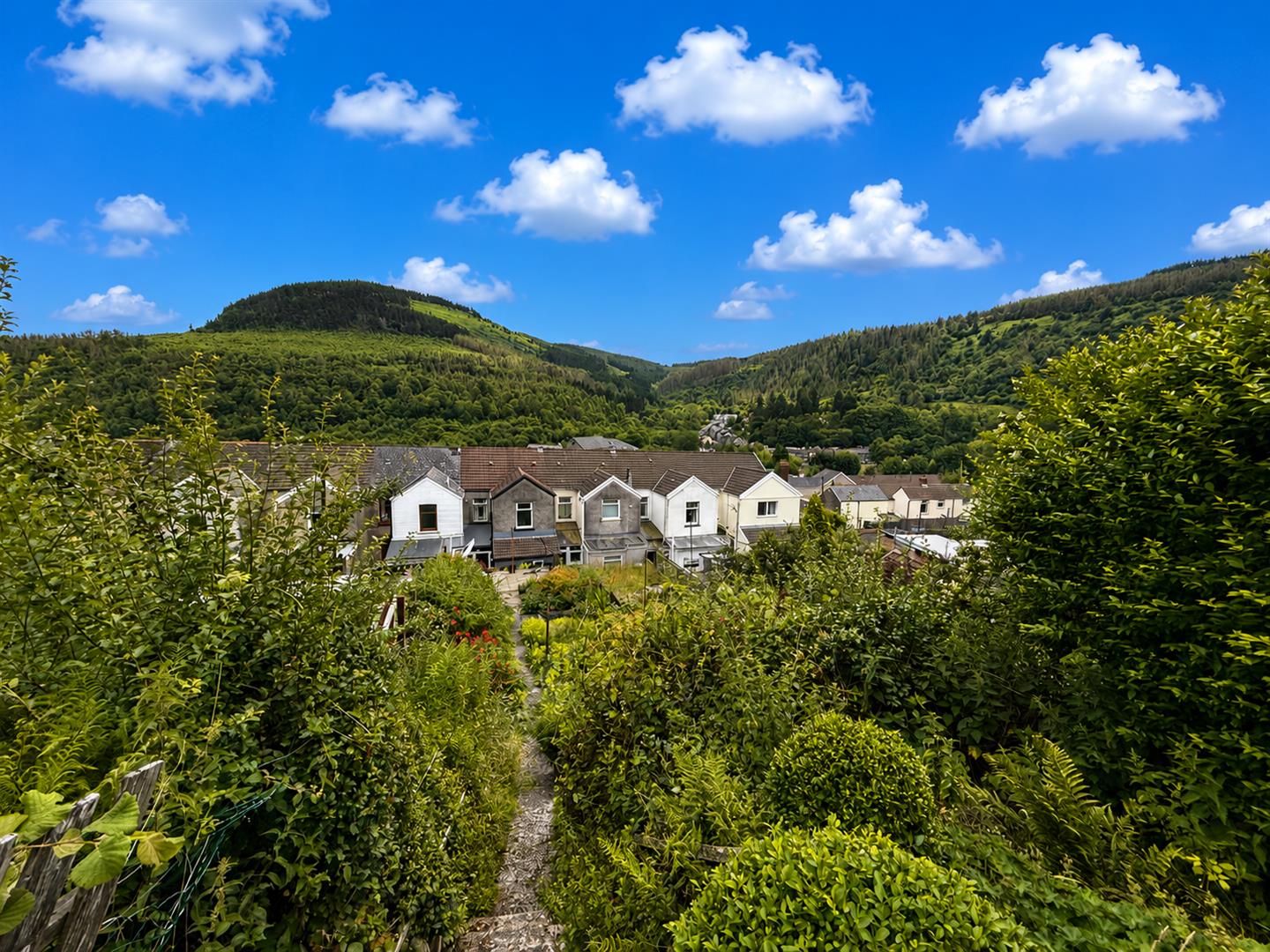 Morris Street, Cwmaman, Aberdare - 20260701_165917072_iOS.png