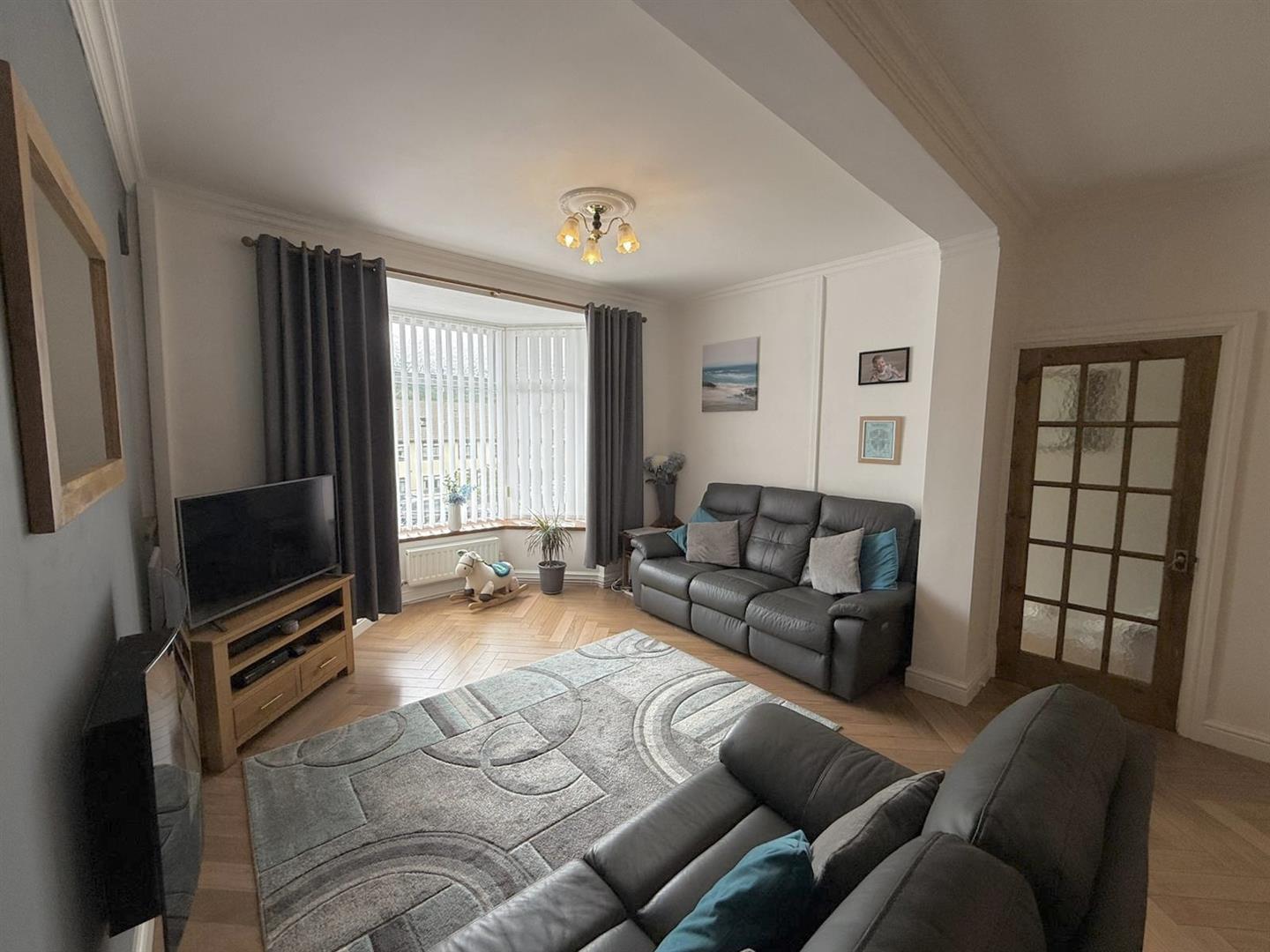 Morris Street, Cwmaman, Aberdare - 20260701_135441000_iOS 1.jpg
