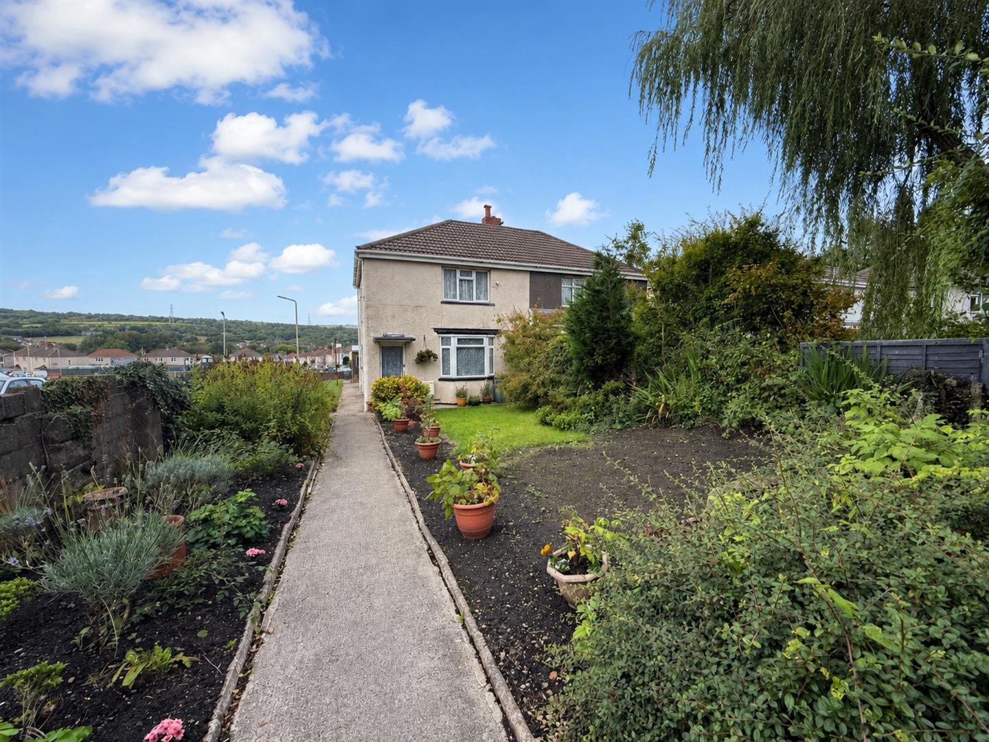 Trenant, Hirwaun, Aberdare - A6FE7E62-92DA-4350-BE72-CD5B539DC0E1.png