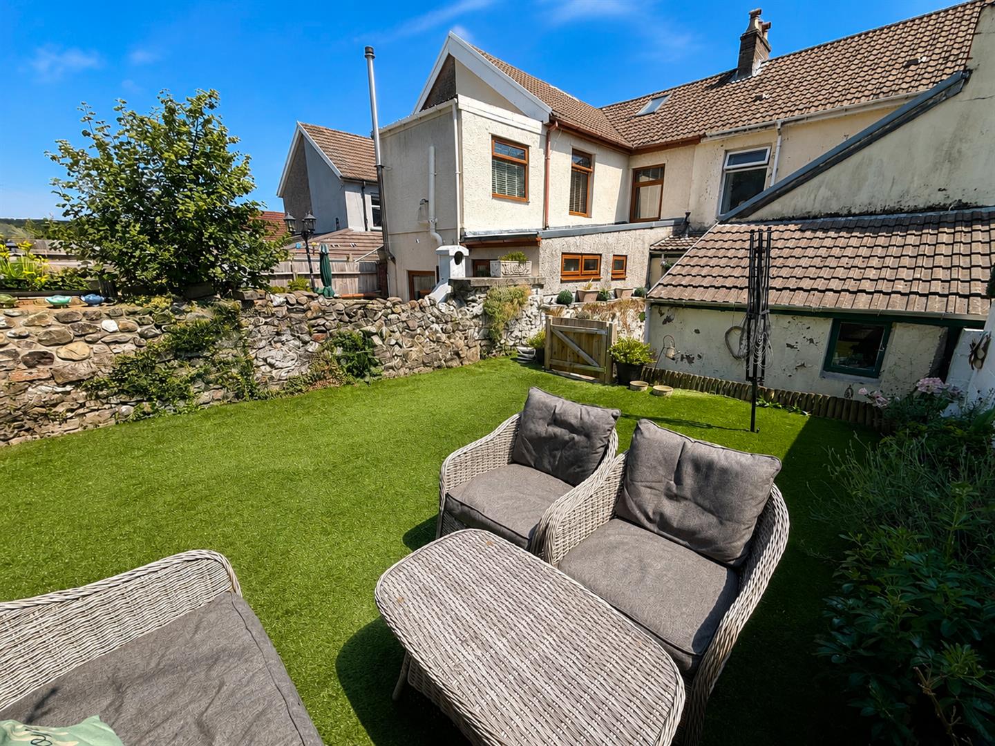 Cynon Terrace, Aberdare - 20260716_144223088_iOS.png
