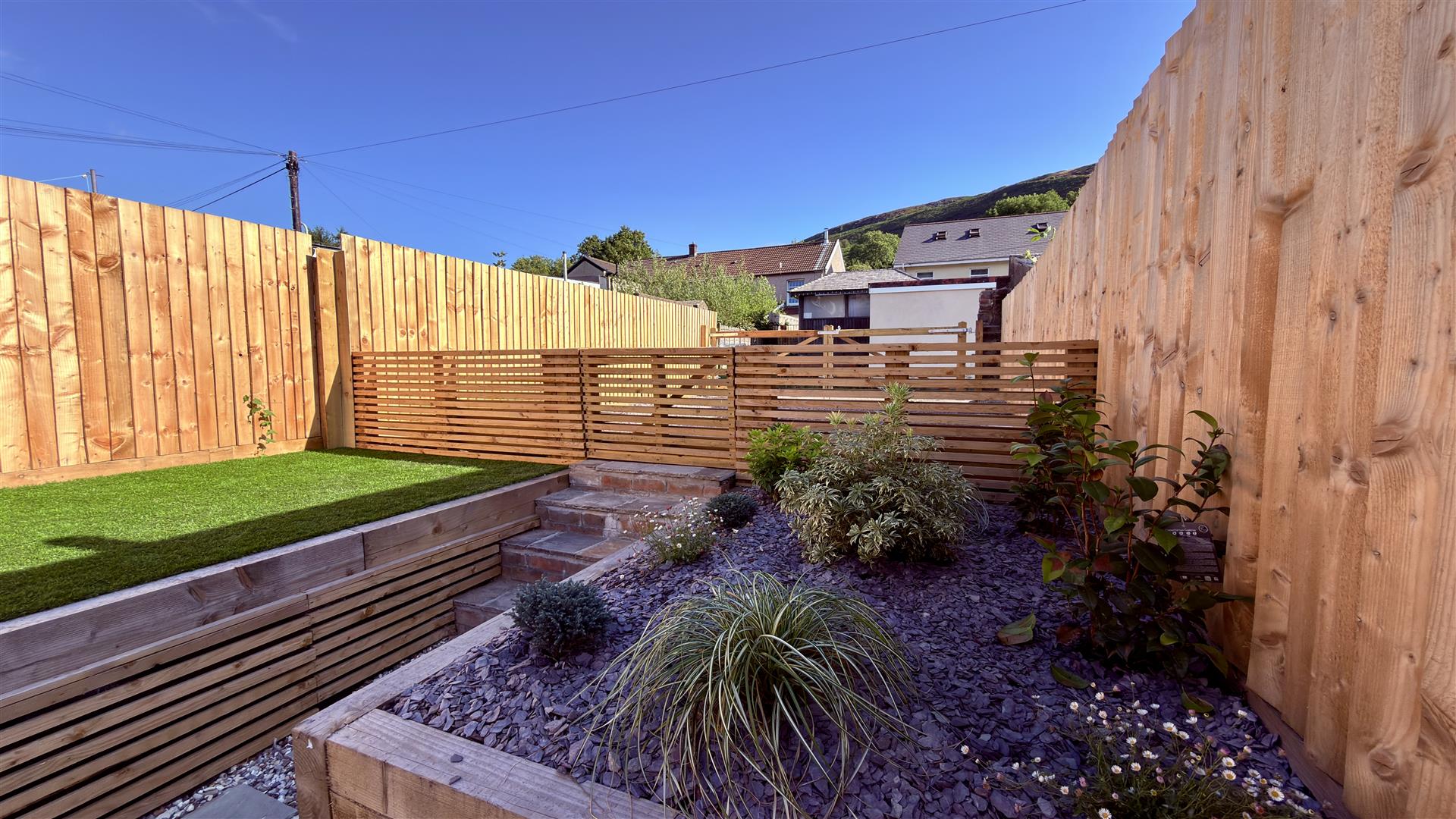 Glanaman Road, Cwmaman, Aberdare - 20260714_071354841_iOS.jpg