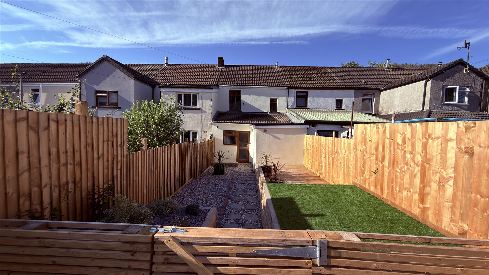 Glanaman Road, Cwmaman, Aberdare - 20260714_071426524_iOS.jpg