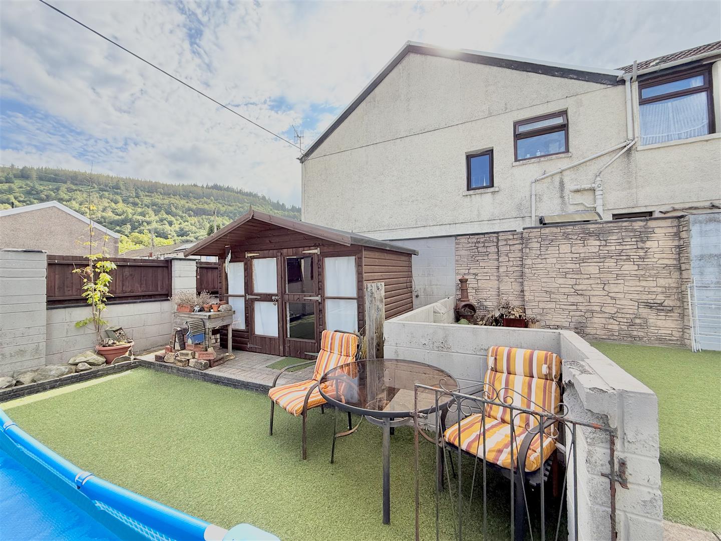 Cwmneol Place, Cwmaman, Aberdare - IMG_5544.jpeg