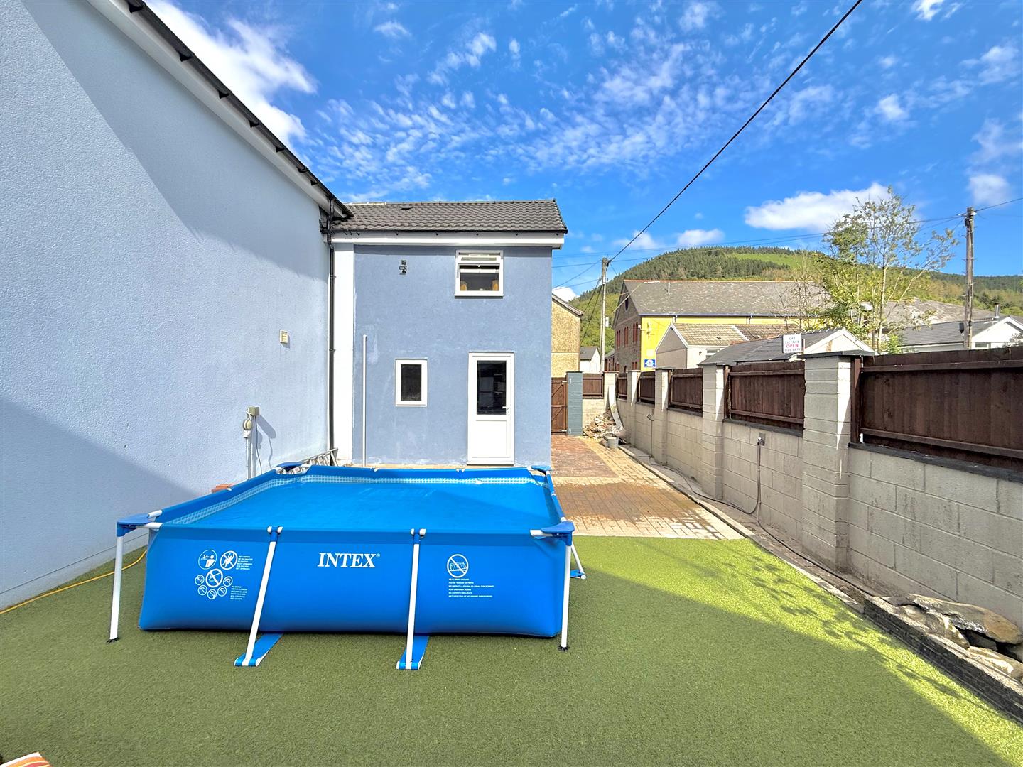 Cwmneol Place, Cwmaman, Aberdare - IMG_5545.jpeg
