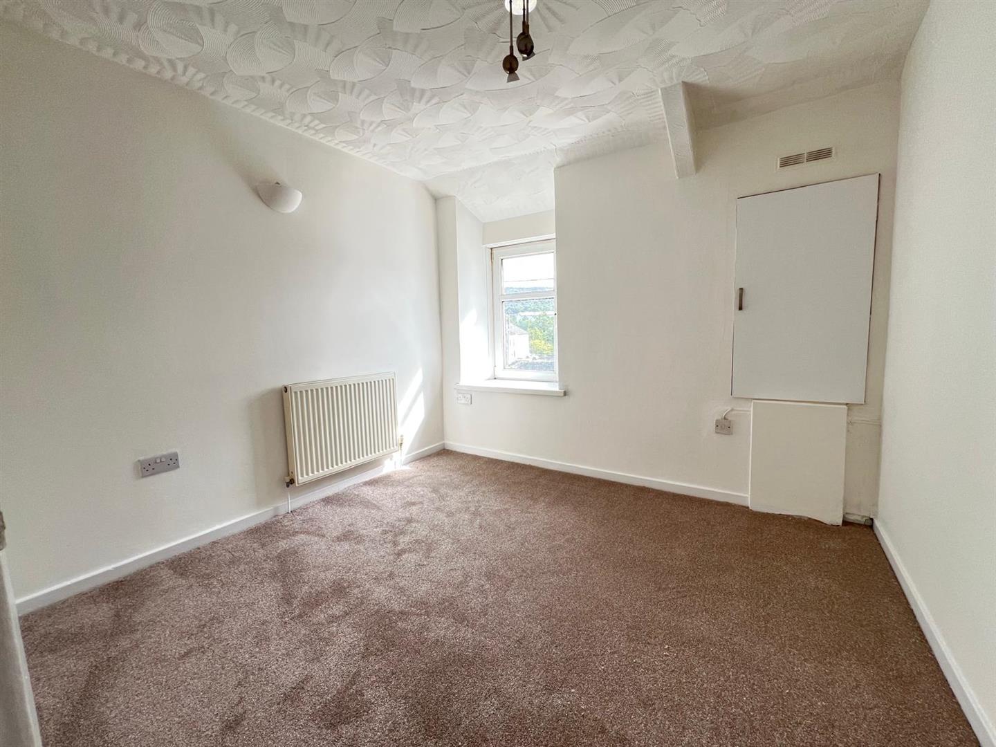 Harriet Street, Aberdare - 139bb2f0-9565-4c9b-9d27-615855b45553.jpeg