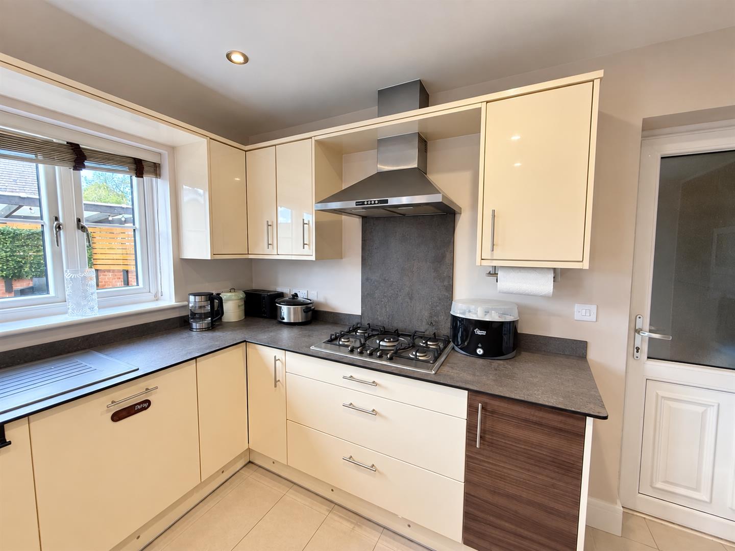 Tan Y Bryn Gardens, Llwydcoed, Aberdare - D9CFF372-54CE-456A-BB0F-5FB8DE2E6792.png