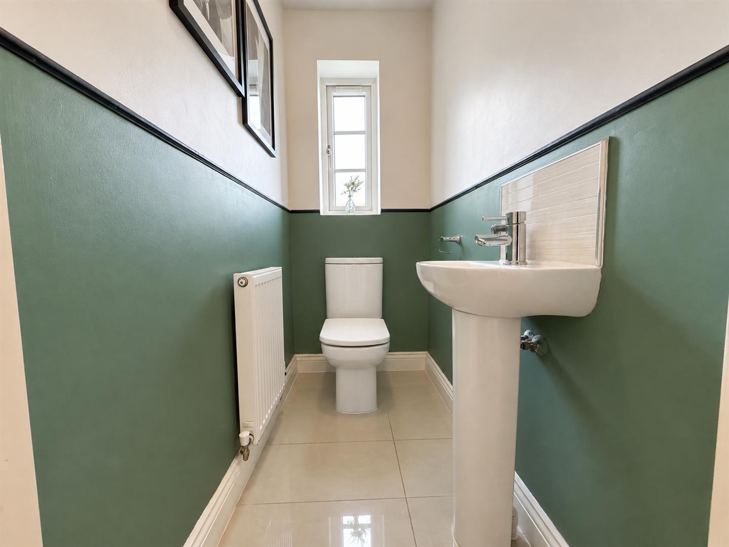 Tan Y Bryn Gardens, Llwydcoed, Aberdare - 4A56B173-DBDF-417E-AF26-303CBC4D40F4.png