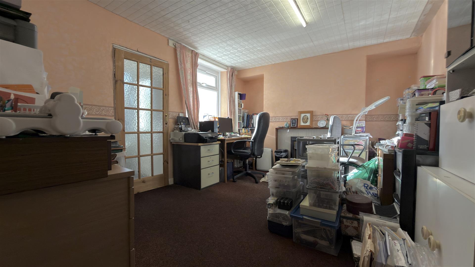 Hawthorne Terrace, Aberdare - 20261016_091255853_iOS.jpg